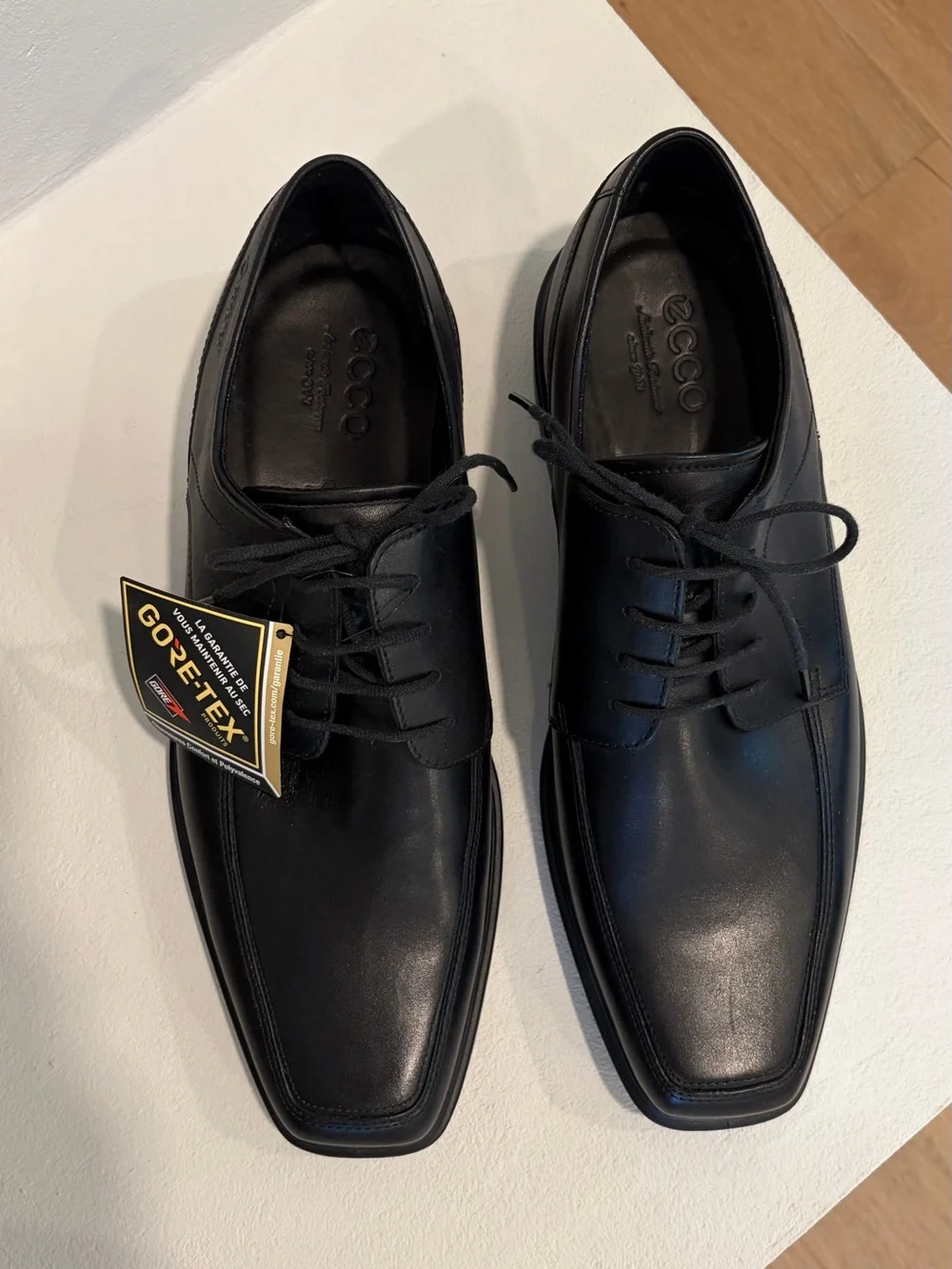 ECCO Sz 44 US 10.5-11 Black Leather Goretex Waterproof Men’s Dress Lace Up Shoes